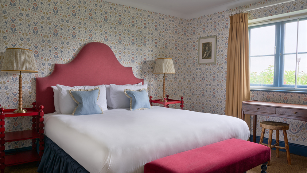 Midweek B&B Stay in a Royal Room