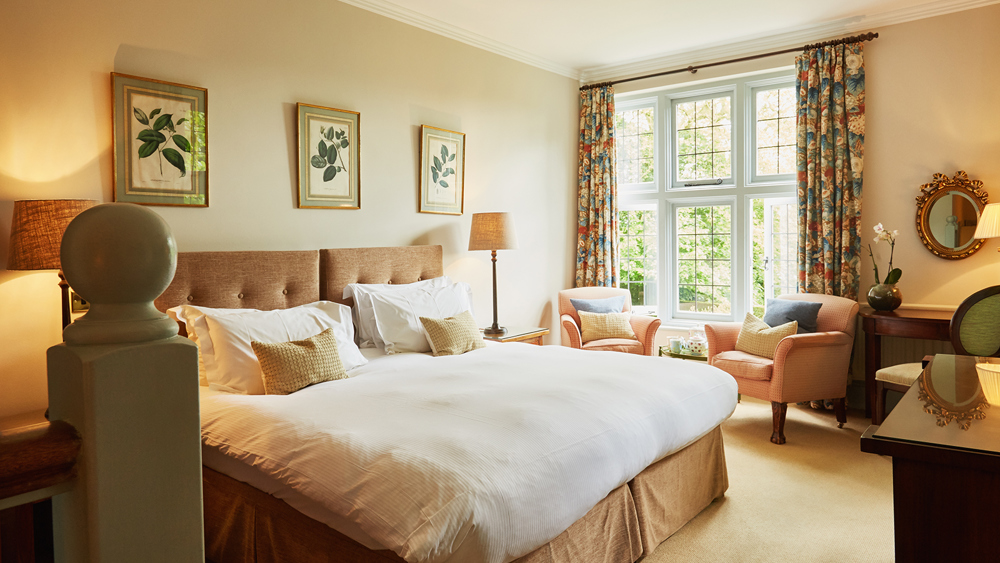 Midweek Stay - Cuckfield Room at Ockenden Manor