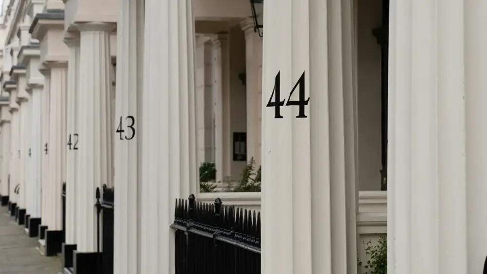 History Walks at The Milestone - Belgravia: Murder, Music & Mystery