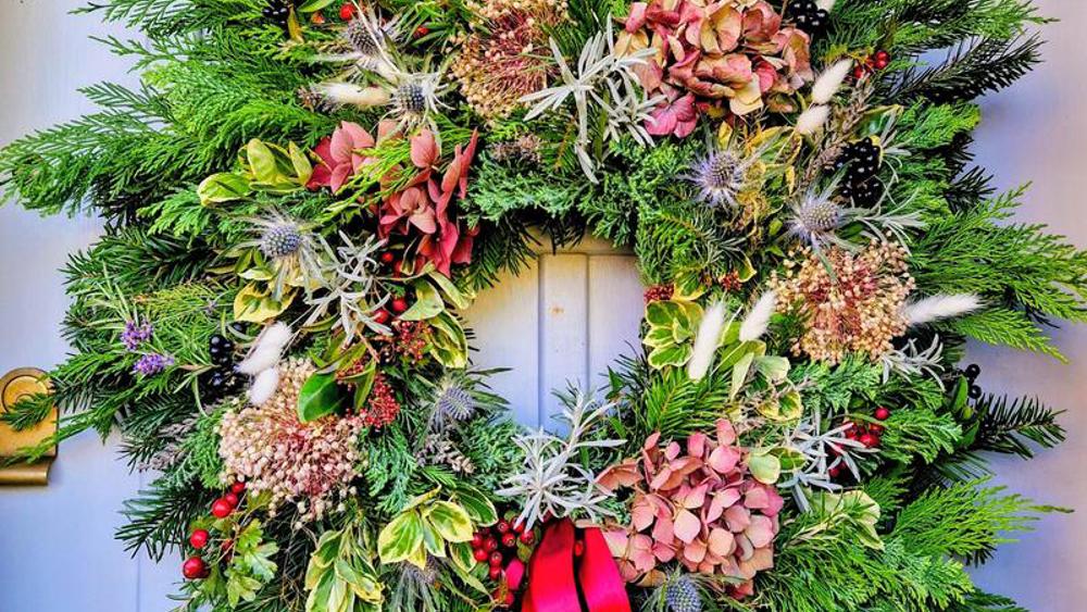 Festive Wreath Workshop & lunch (03/12/26)