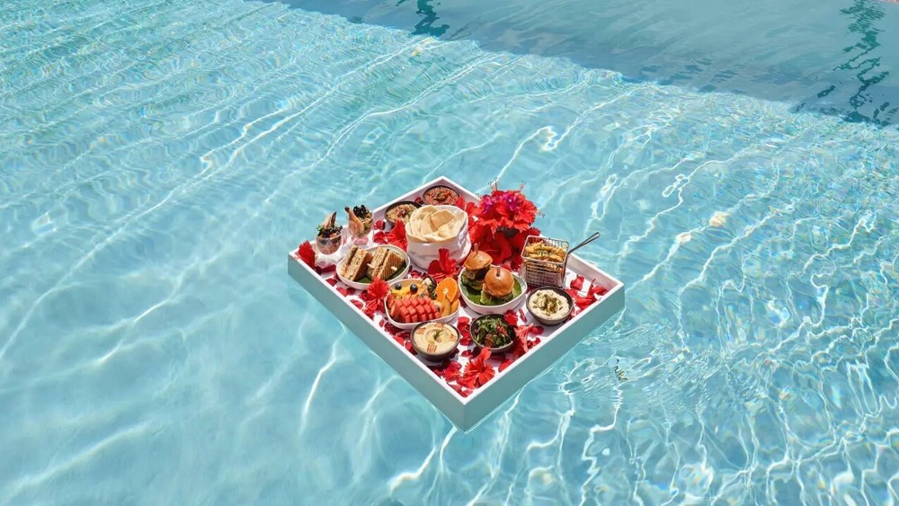 Floating Breakfast