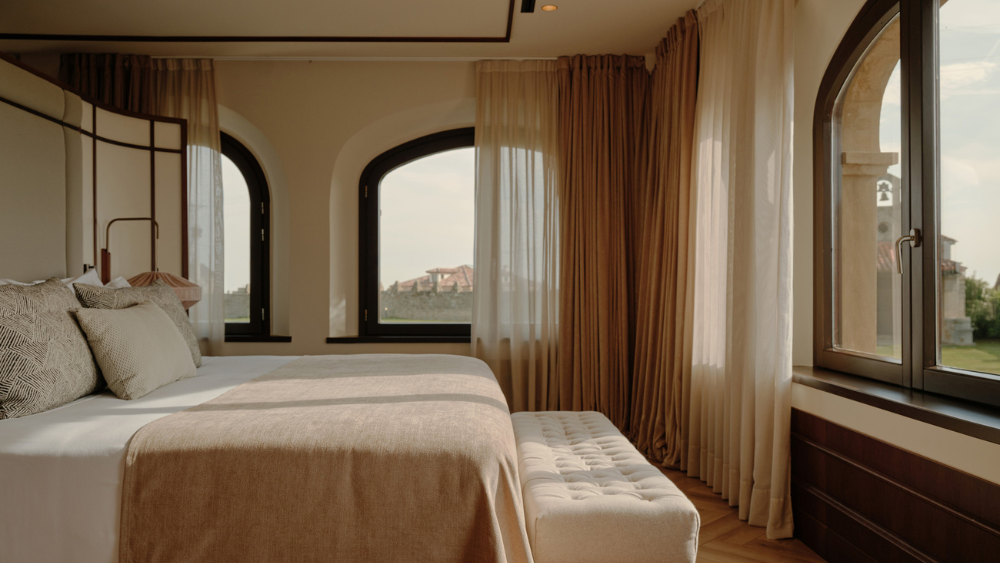 Romantic Getaway (1 night)