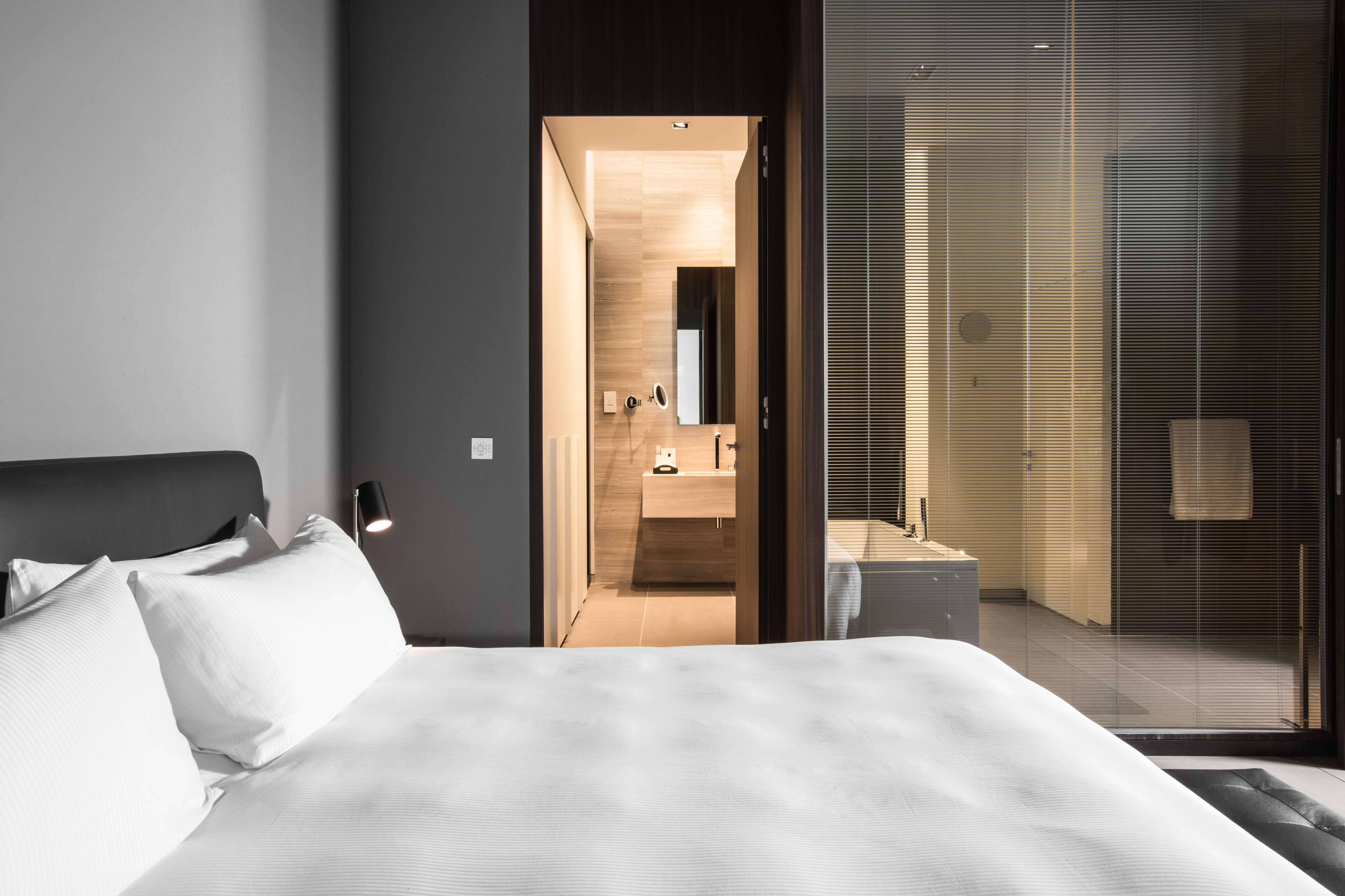 One Night Panoramic Suite - Winter