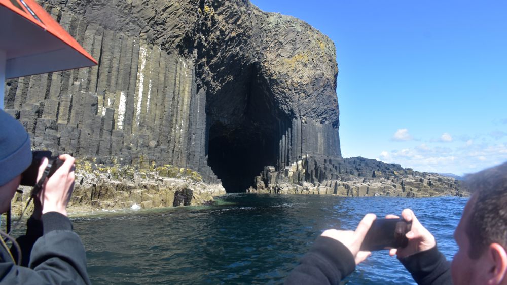 Day Tour - Iona, Staffa & Puffin Colony