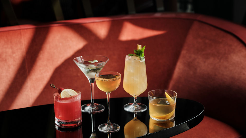 Cocktails in the Lobby Bar