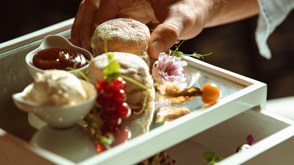 Afternoon Tea with Prosecco - For Five