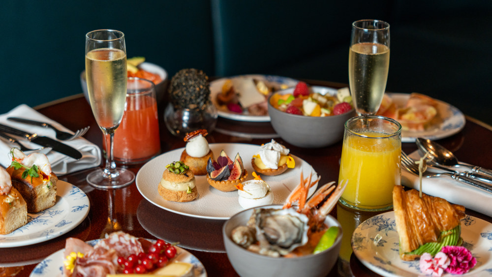 Brunch & Massage