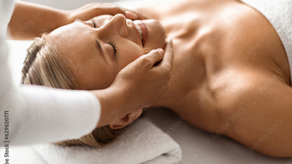 GOLD SPA PACKAGE