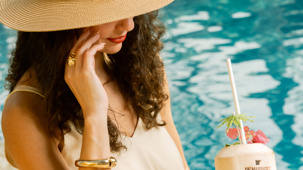 WEEKDAY POOL DAY PASS 