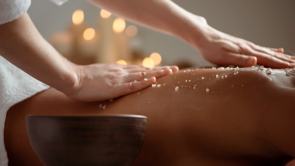 Body Exfoliation (30 min)