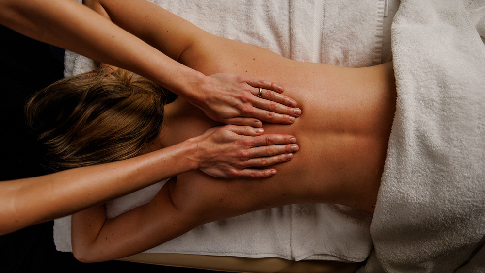 ELEMIS Deep Tissue Massage 60 Minutes