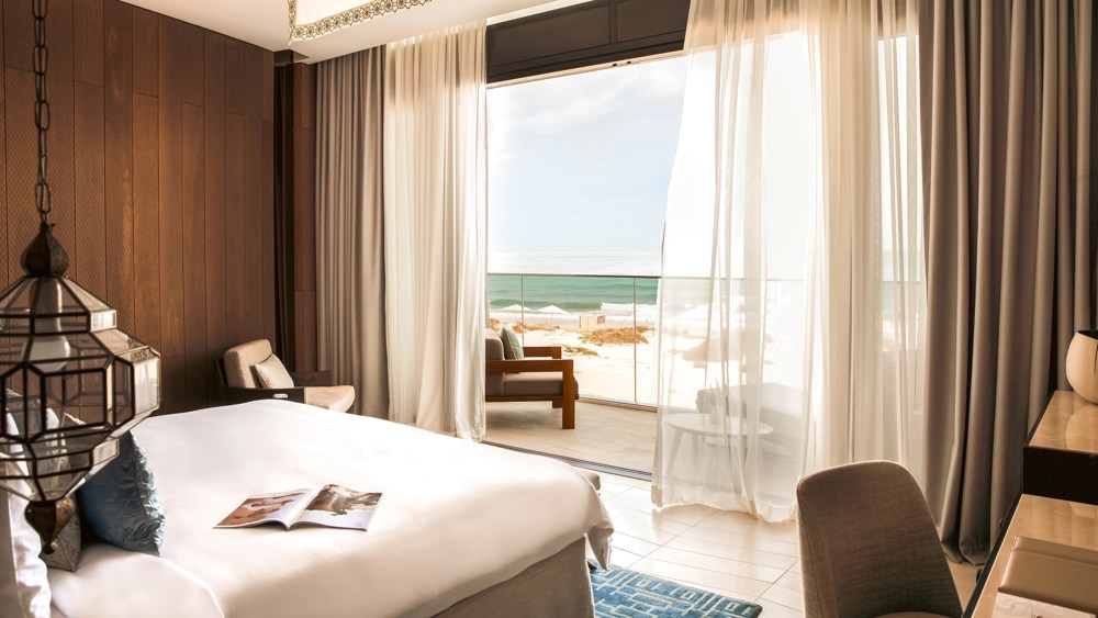 Midweek Bed and Breakfast for Two