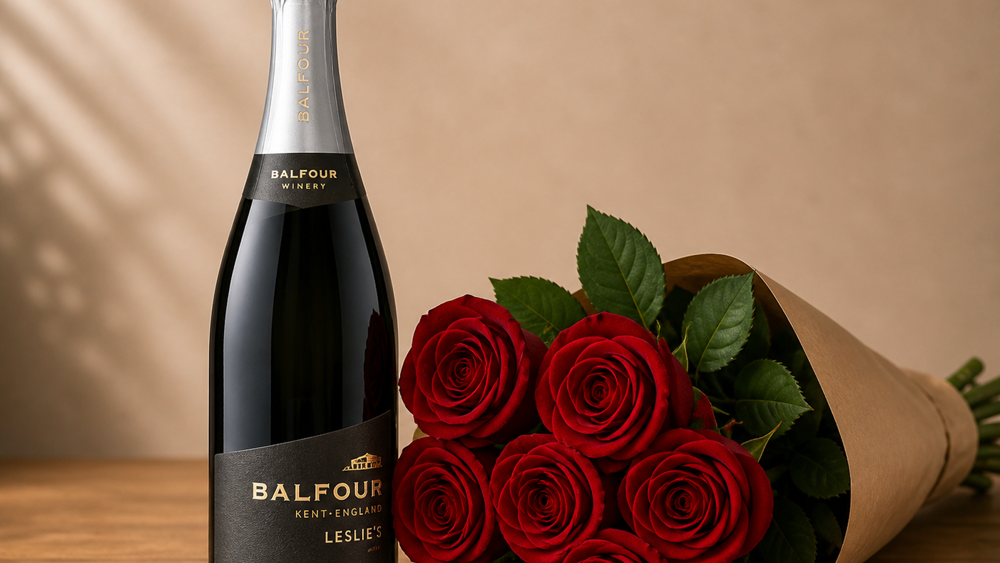 Prosecco & Six Red Roses