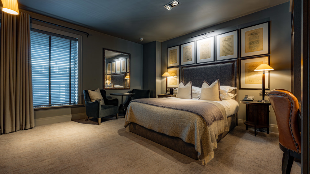 Classic Double | Overnight Stay with Breakfast for Two