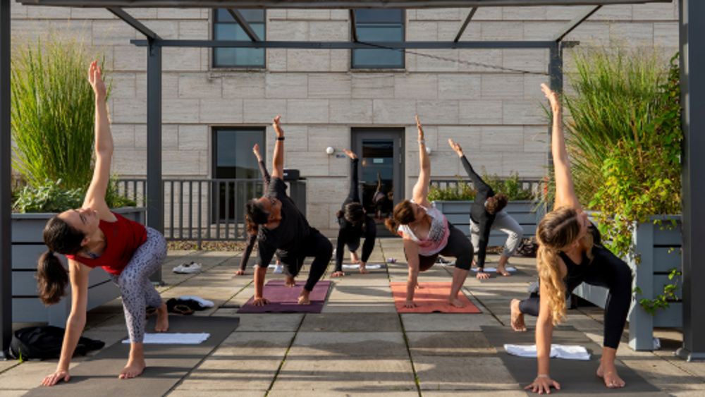ROOFTOP PILATES SESSION @ JW GARDEN - 29. Aug