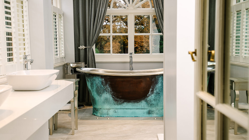 Bed & Breakfast in our Churchill Suite
