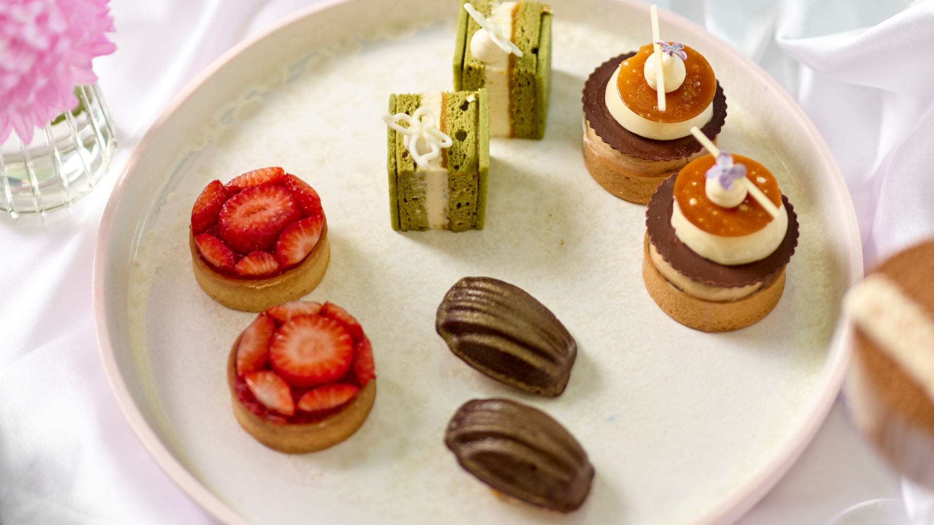The Langham Afternoon Tea — Weekday Experience