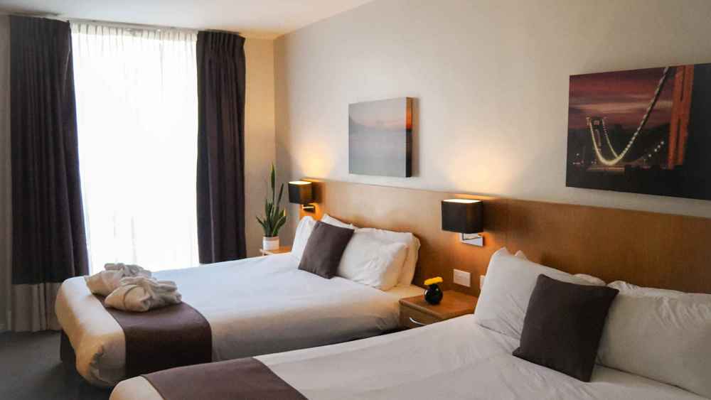 Weekend Dinner, Bed & Breakfast for 2