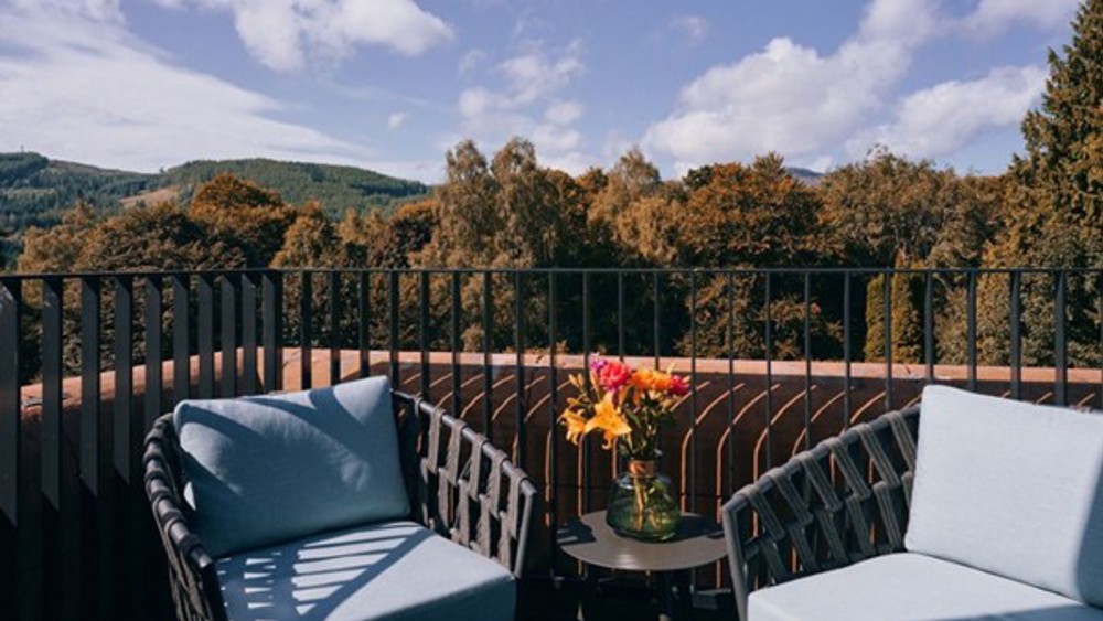 Luxury Overnight Stay For Two With Breakfast in a Highland Haven Room