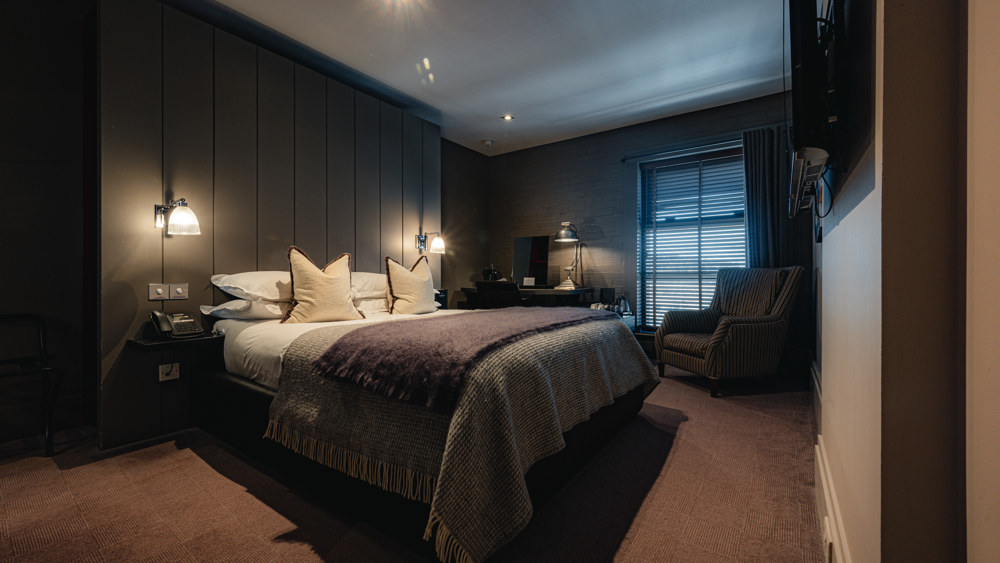 Classic King | Overnight Stay with Breakfast for Two | All Year