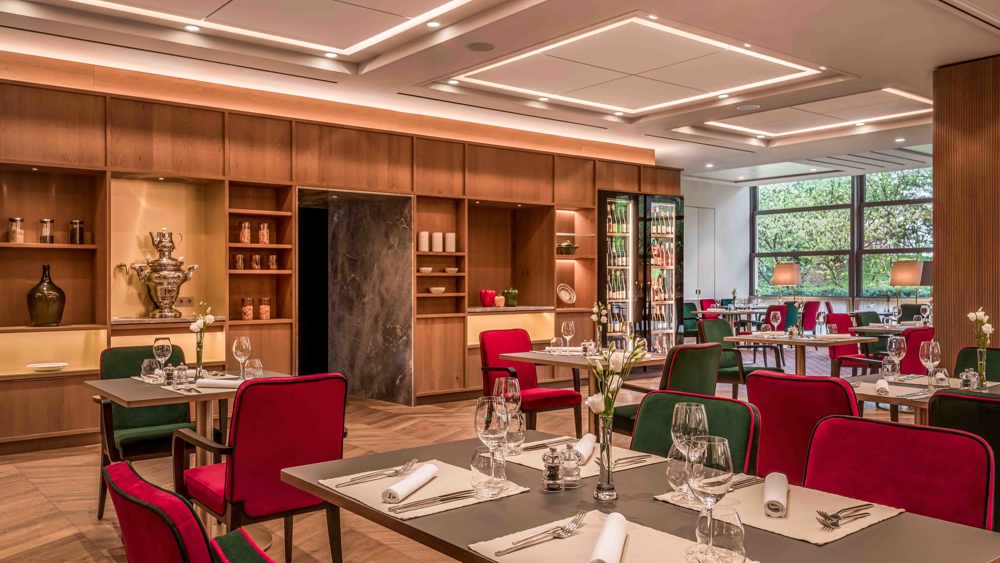Traditioneller Genuss – Hut-Essen Erlebnis für Zwei im Restaurant Mirabell inkl. Bierbegleitung