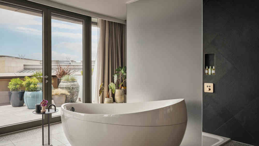 Overnight Stay in the Penthouse
