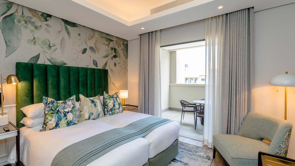 One night Stay and Play package in a one bedroom apartment 