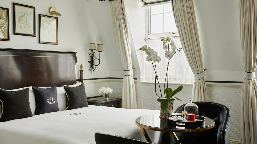 Luxury Dining Escape – Dinner, Bed & Breakfast for Two