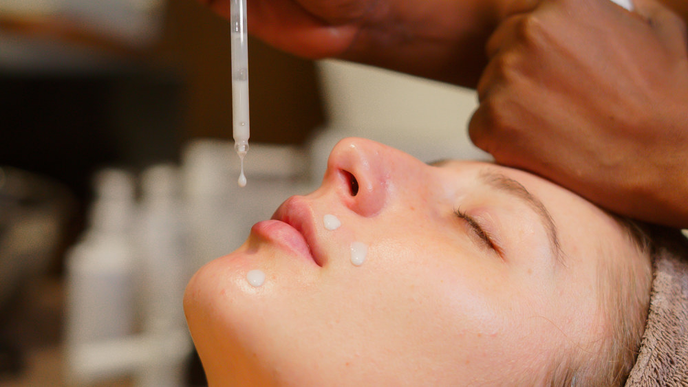 Dr Levy Fire and Snow Glow Facial | 1 hr 30 min