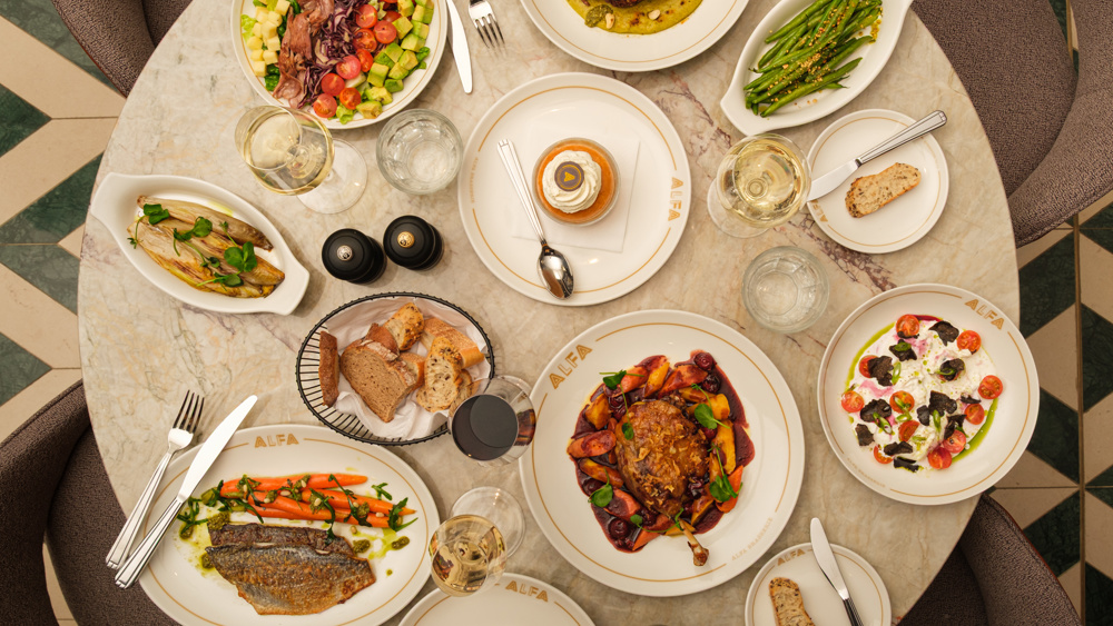 EUR 100 Monetary Voucher - Restaurant & Bar