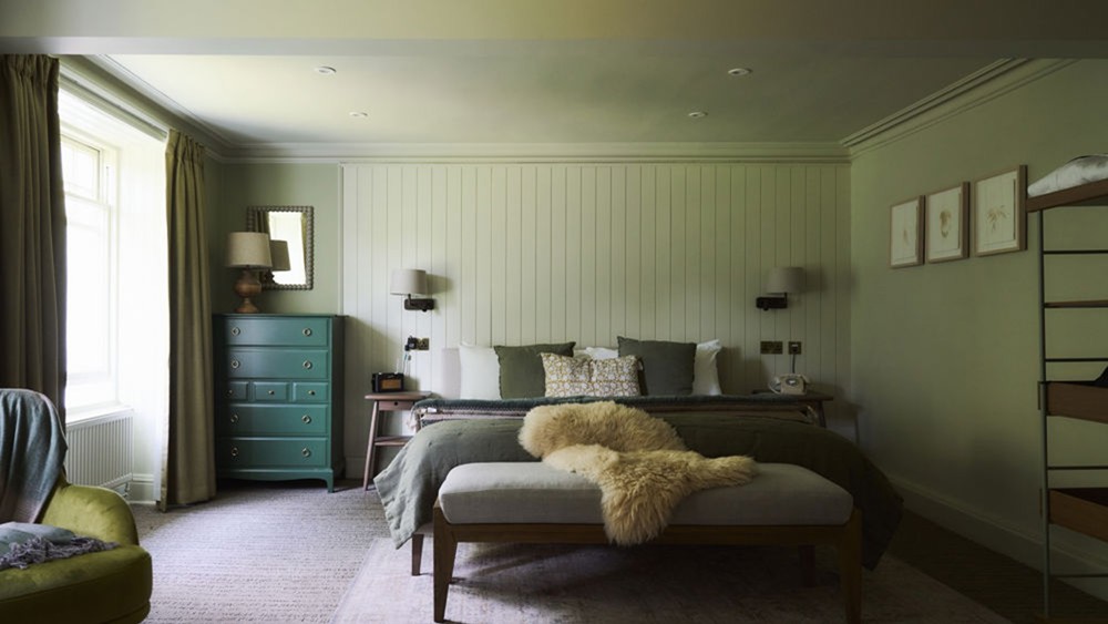 Luxury Overnight Stay For Two With Breakfast in a Mansion Room