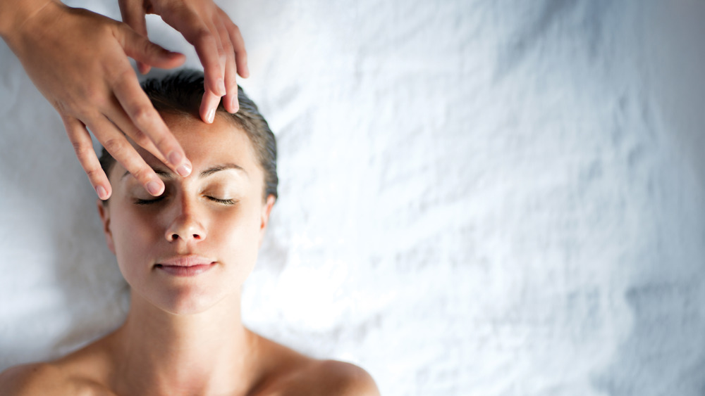 120 Minute Massage with Afternoon Tea
