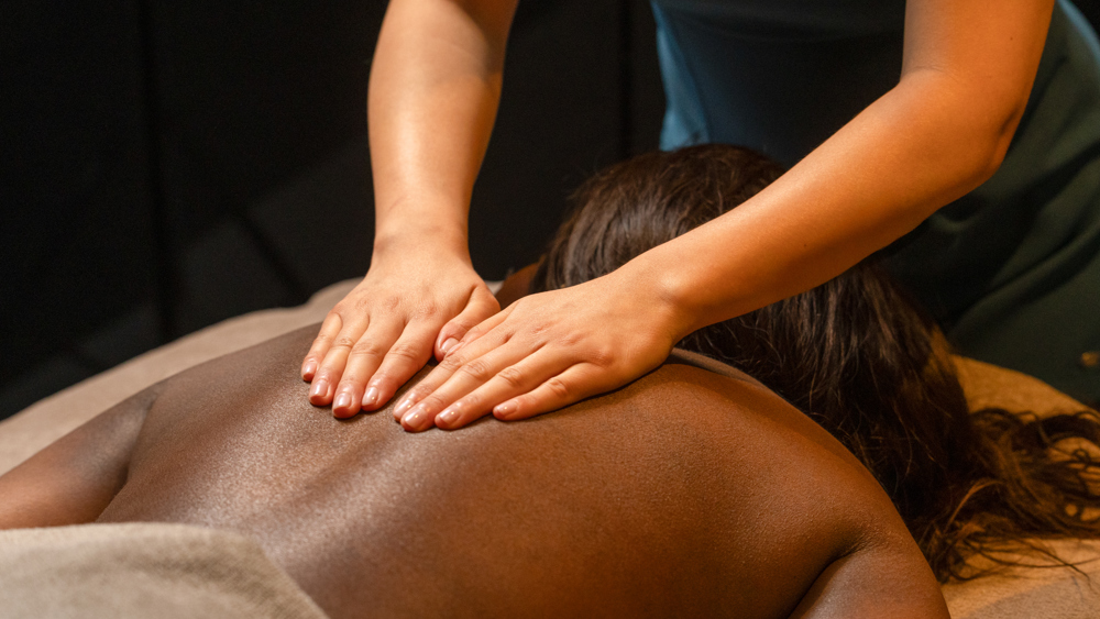 Sensory Voyage: Full body massage