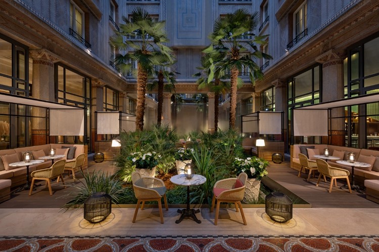Hotel, dining or spa credit of 200€
