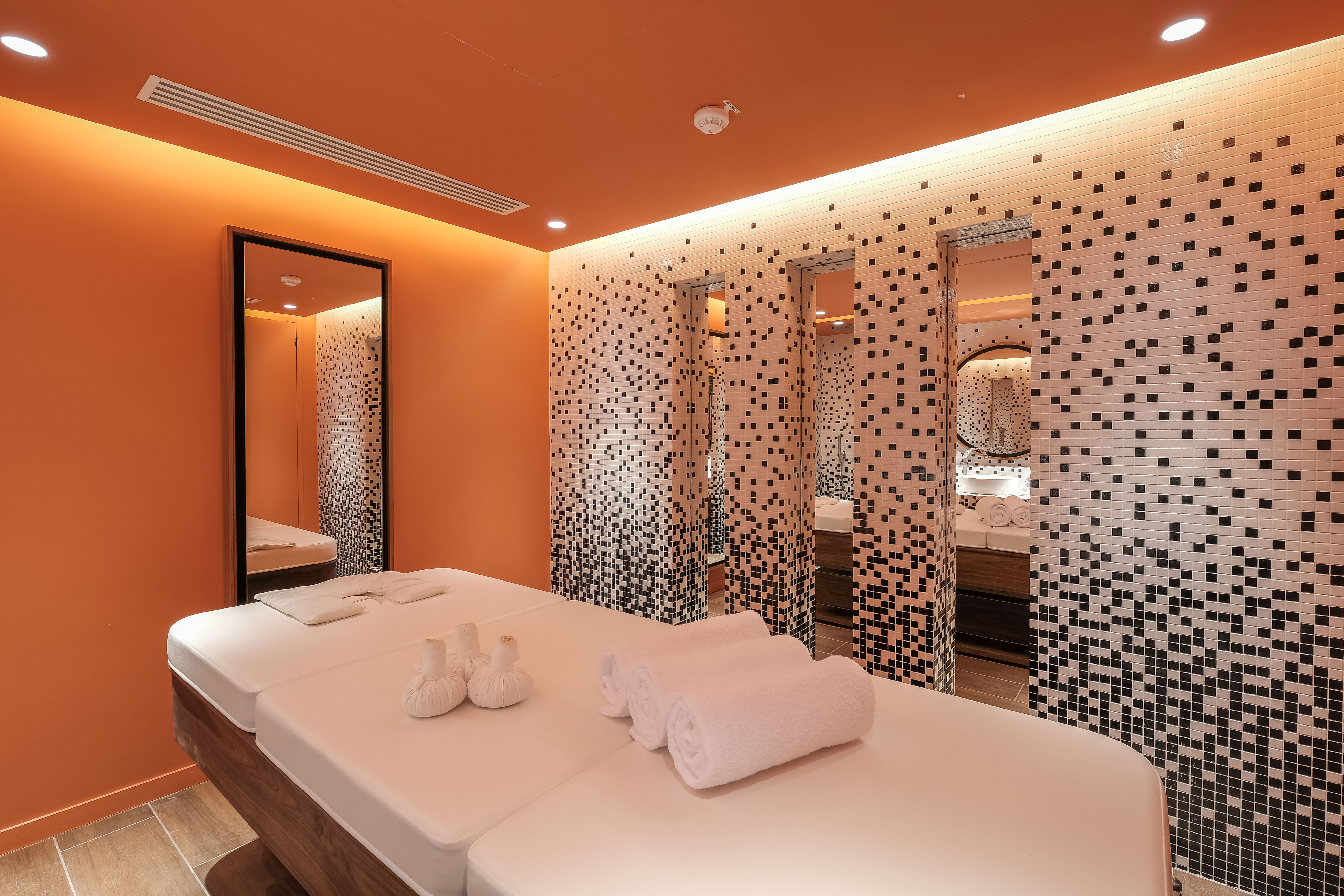 Spa by Sothys 150€