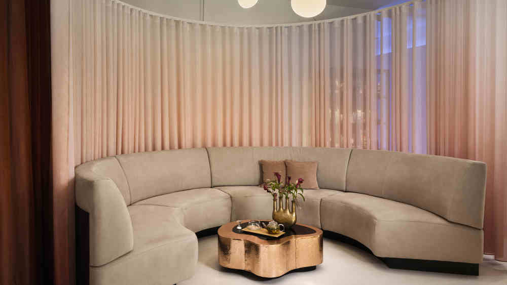 AWAY Spa - 30 Minute Treatment For One