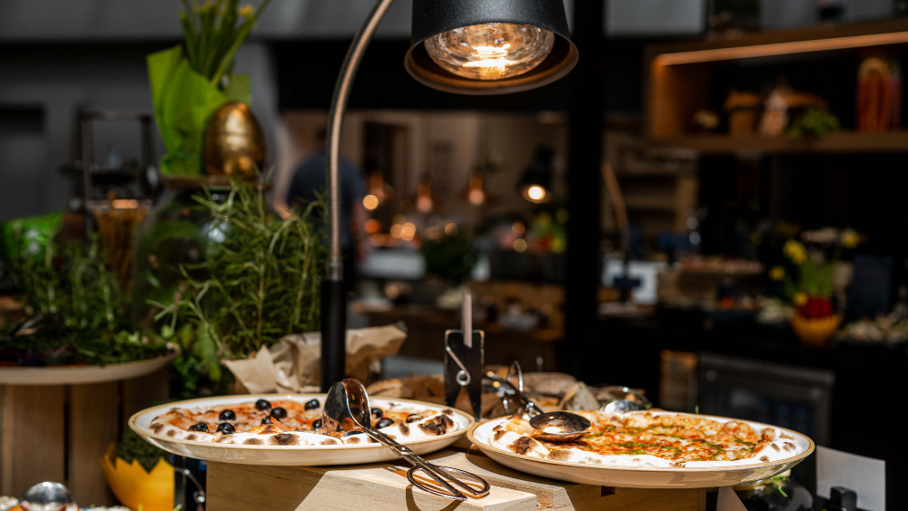 Brunch Niedzielny dla dwóch osób z pakietem napojów alkoholowych
