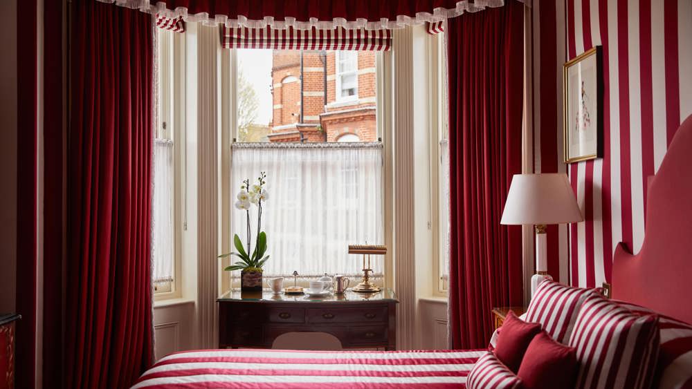 A Taste of Elegance – Overnight Stay with Afternoon Tea & Breakfast - Deluxe King