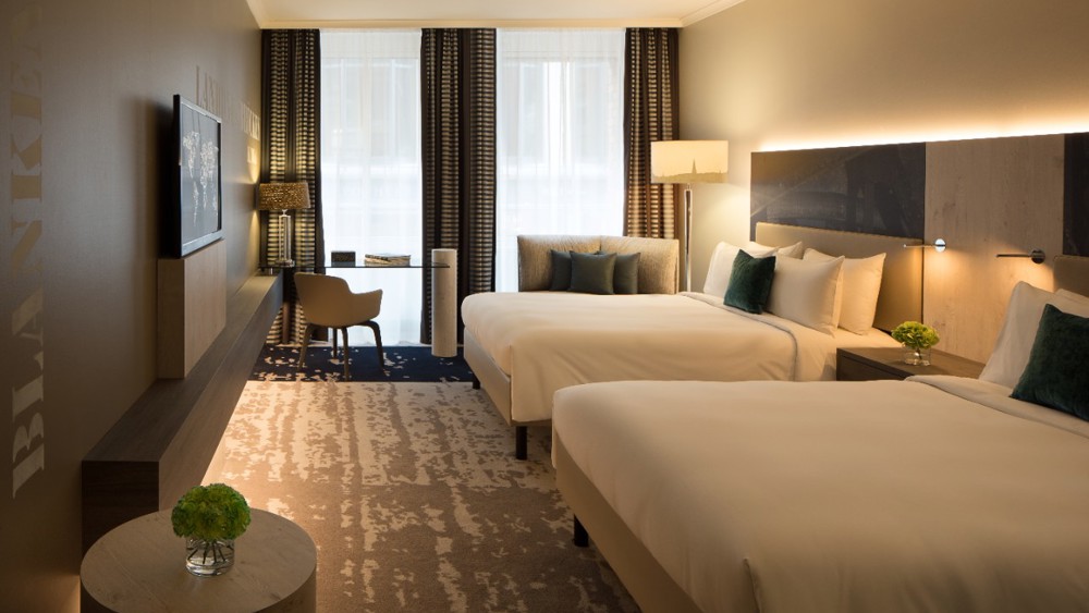 1 night Deluxe Room 2 double beds