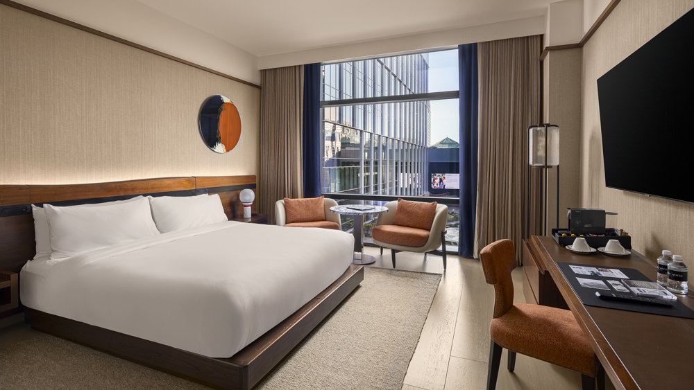 2-Night Stay for 2  in a Deluxe King with Breakfast & Valet Parking