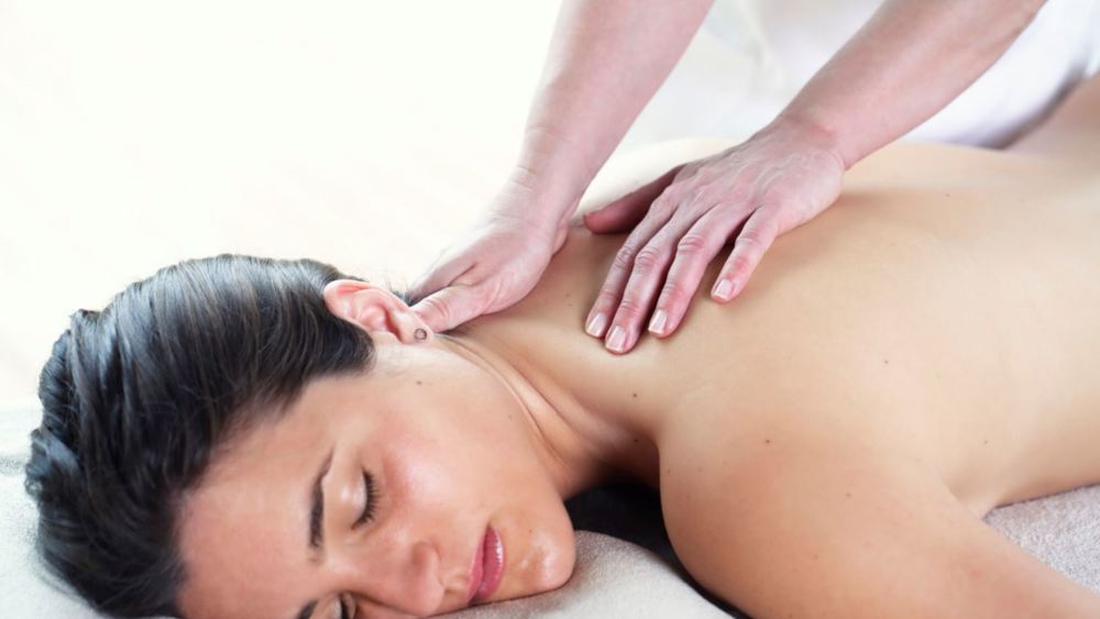 Relaxing express massage + Spa Experience + Lunch