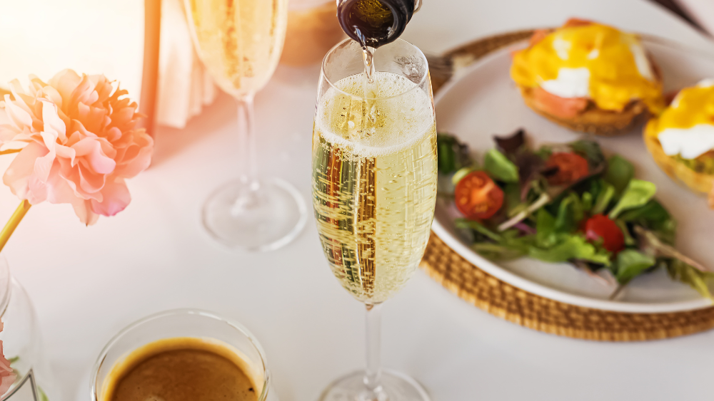 SURF & TURF BRUNCH + CHAMPAGNER