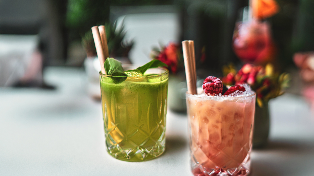 Auf uns – Cocktails für Zwei an der Piano Bar
