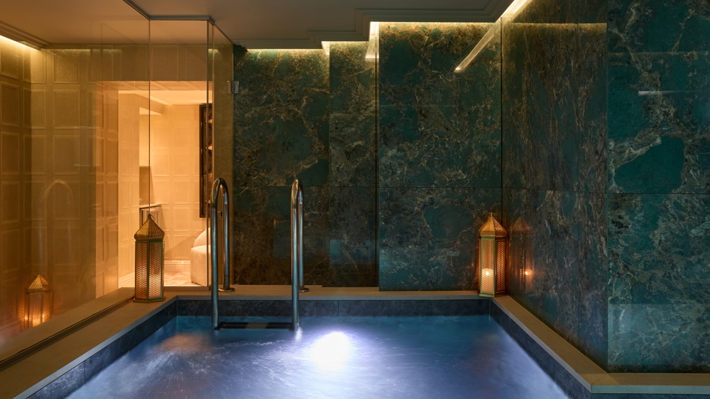 The Ultimate Spa & Health Club Ritual: 90-Minute Treatment with Thermal Experience