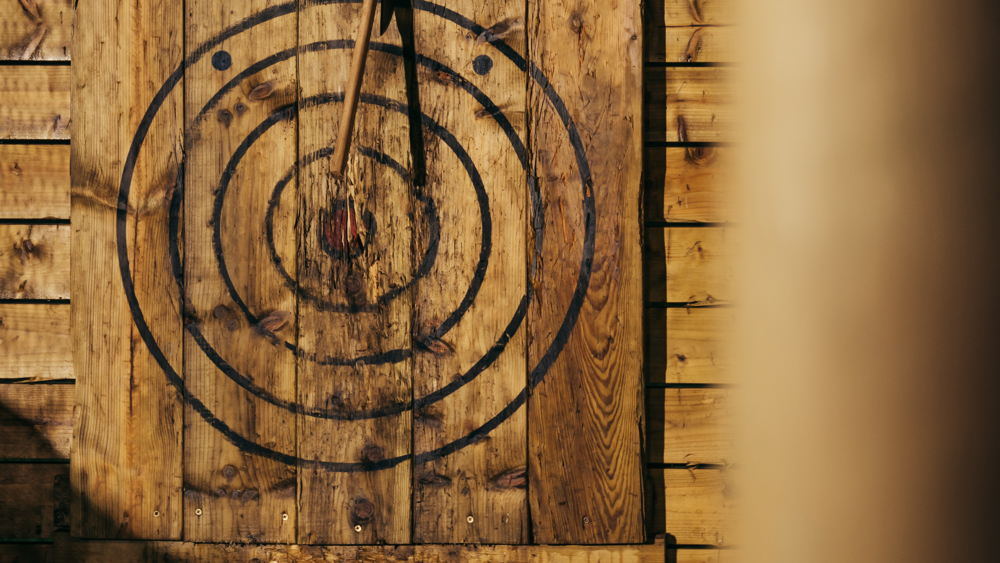 Axe Throwing Lesson for Two
