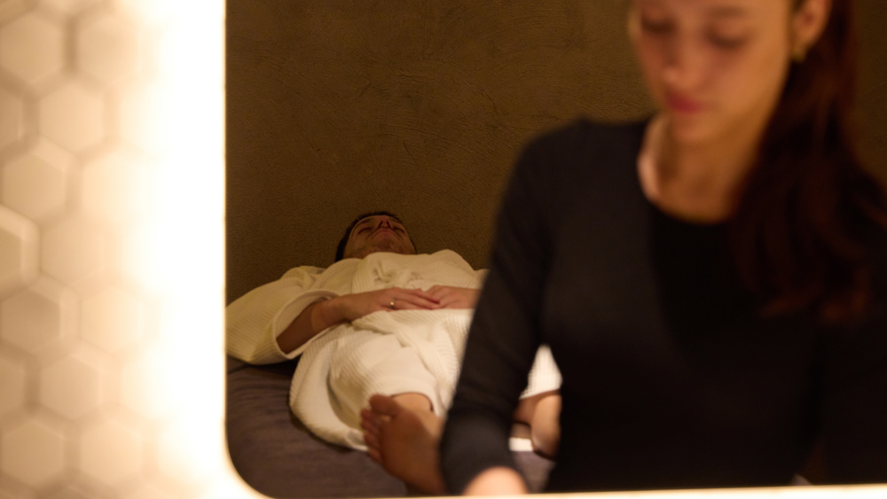Golden Body Treatment (60 mins)