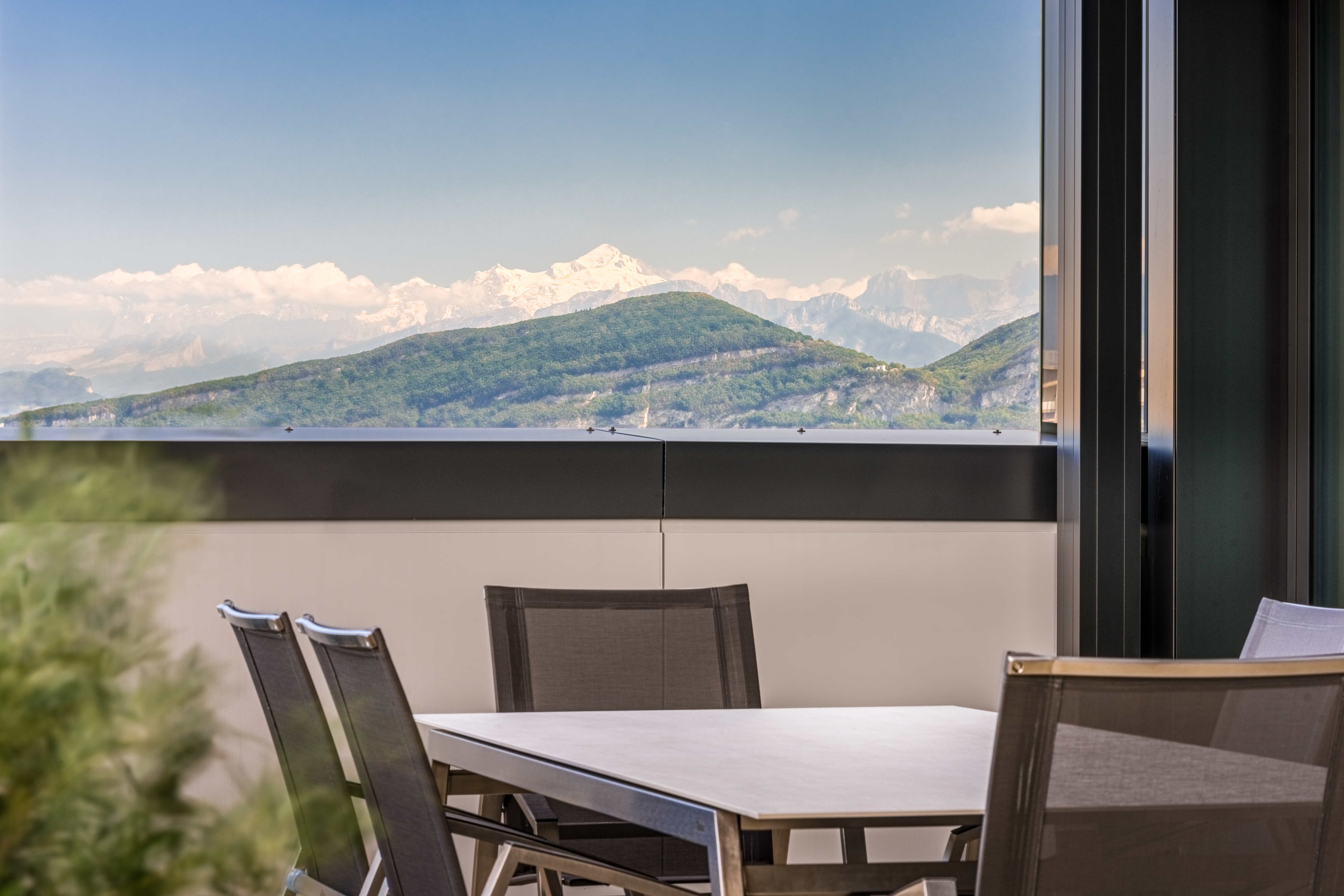 1 NUIT EN SKY VIEW SUITE POUR DEUX PERSONNES INCLUANT LES PETITS DEJEUNERS