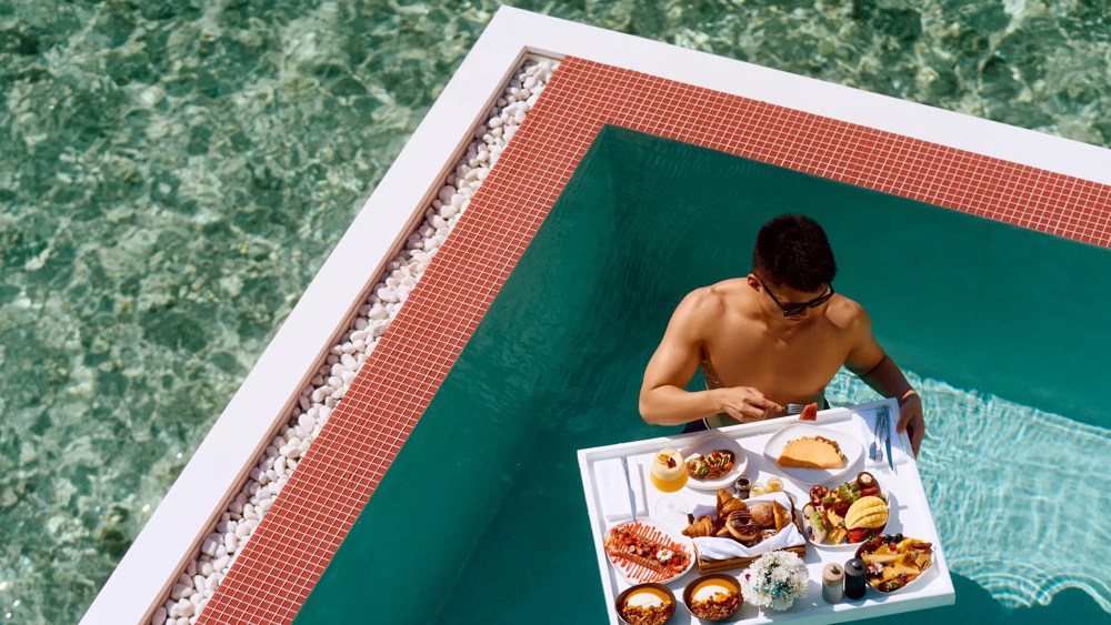 Floating Breakfast